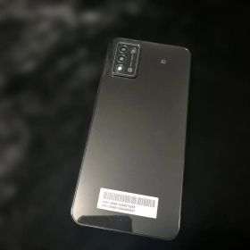A*a様 Libero 5G III ブラック