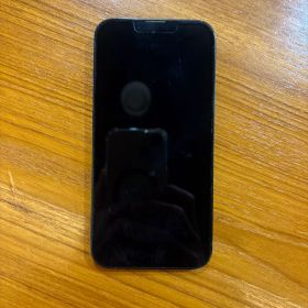 Apple iPhone 13 ブラック 本体