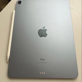 iPad Air 第4世代（Wi-Fiモデル／スカイブルー）