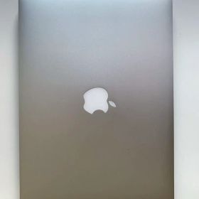 MacBook pro2015 13インチ