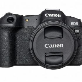Canon EOS R8 RF24-50mm F4.5-6.3 IS STM