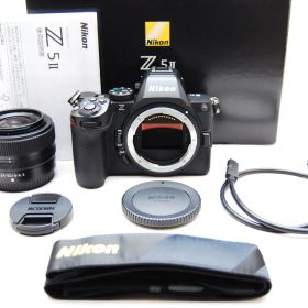 ★極上美品 ショット数１４１３回 Nikon ミラーレス一眼 Z5II 24-50 レンズキット Zマウント★
