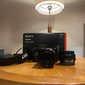 SONY α6400 ダブルズームレンズキット ※16-50mmレンズ故障あり