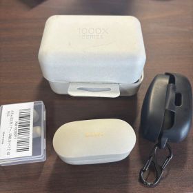 Sony WF-1000XM4 ホワイト【美品】備品完備
