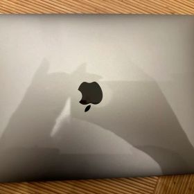 MacBook Pro M2 13インチ24GB 2TB SSD