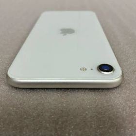 美品 Apple iPhone SE (第3世代) 64GB スターライト