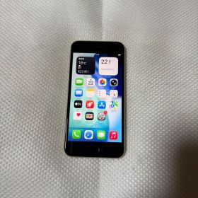 ⭐︎SIMフリー iPhoneSE 第3世代 128GB バッテリー100%