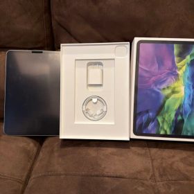 Apple iPad Pro 11インチ (第2世代) 128GB セルラー