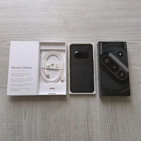 【美品】Nothing Phone (3a)128GB SIMフリー 残債なし