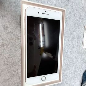iPhone 8 Plus ゴールド 本体 イヤフォン付き