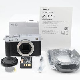 FUJIFILM X-E5 ボディ シルバー ショット数 104回