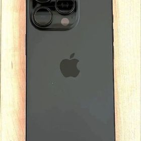 Apple iPhone 16 Pro ブラック 256GB