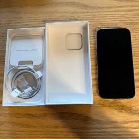 Apple iPhone 14 Pro 1TB 本体
