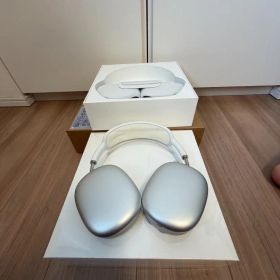 Apple AirPods Max シルバー 本体 Lightning 中古美品