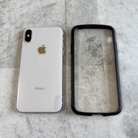 Apple iPhone X シルバー 256GB SIMフリー/ケース付