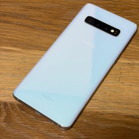 Galaxy S10のメイン画像