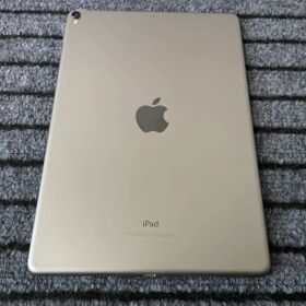 8 iPad Pro 10.5 64GB Wi-Fi スペースグレイ