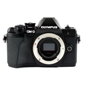 オリンパス OLYMPUS OM-D E-M10 Mark III ボディ ブラック デジタル ミラーレス 一眼カメラ 【中古】