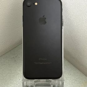 iPhone 7 32GB ブラックSIMロック解除済