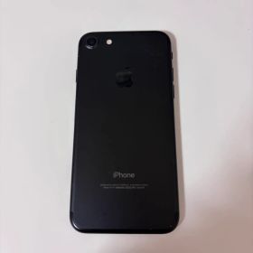 iPhone7 ブラック 本体