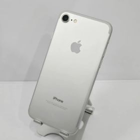 54 iPhone7 シルバー SIMフリー 美品 バッテリ82%