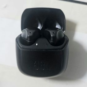 ★ジャンク★ JBL CLUB PRO+ TWS 説明読んでから購入してください