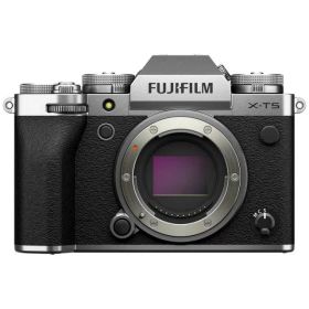 【ポイント10倍】 富士フイルム デジタル一眼カメラ FUJIFILM X-T5 ボディ 日英2言語設定モデル [シルバー] [タイプ：ミラーレス 画素数：4020万画素(有効画素) 撮像素子：APS-C/23.5mm×15.7mm/CMOS5HR 重量：476g] 【P10倍】