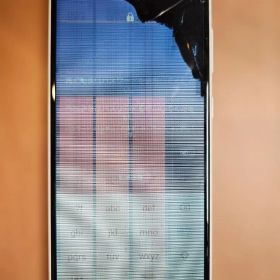 Galaxy SC-56B docomo ジャンク 画面割れ 表示不良