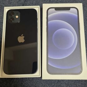 ★美品★iPhone12 64GB ブラック SIMフリー おまけ付き