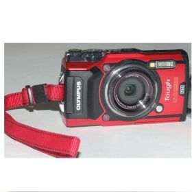 【中古】本物抜群に綺麗な完動美品オリンパスのGPSWi-Fi機能搭載のタToughデジタルカメラTG-5S赤 2週間保証付き 〇F20-6