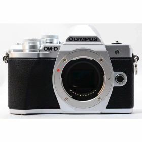 【中古】 オリンパス OLYMPUS OM-D E-M10 Mark III ボディ シルバー 美品 取説付き 当店保証30日間 人気 ミラーレス 一眼レフ 交換レンズ カメラ