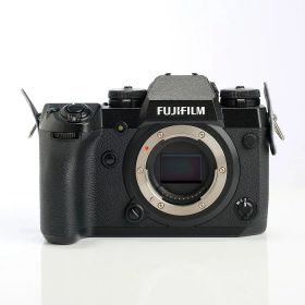 【中古】 (フジフイルム) FUJIFILM X-H1 ボディ【中古カメラ デジタル一眼】 ランク：AB