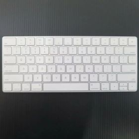 【中古】Apple(アップル) Magic Keyboard MLA22LL／A 【348-ud】