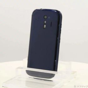 【中古】FUJITSU(富士通） らくらくスマートフォン 32GB ネイビー F-42A docomoロック解除SIMフリー 【344-ud】