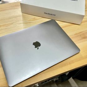 MacBook Air 13インチ M1 512GB SSD 8GBメモリ
