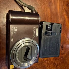 Panasonic Lumix茶色DMC-TZ7 ジャンク部品取り