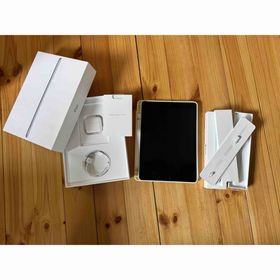 アイパッド(iPad)の【豪華セット】iPad 第6世代 Cellular 32GB(タブレット) アイパッド(iPad)の【豪華セット】iPad 第6世代 Cellular 32GB(タブレット)