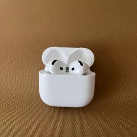 Apple AirPods 4 （第4世代） MXP63J/A
