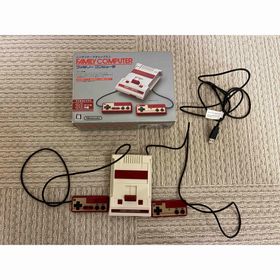 ニンテンドウ(任天堂)の🌠お買い得🌠美品 Nintendo ニンテンドークラシックミニ ファミコン(家庭用ゲーム機本体)