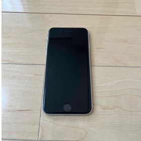 アップル(Apple)のApple iPhone SE（第2世代） 64GB ホワイト SIMフリー(スマートフォン本体) アップル(Apple)のApple iPhone SE（第2世代） 64GB ホワイト SIMフリー(スマートフォン本体)