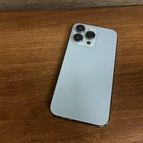 最終値下げ 美品！ Apple iPhone 13 Pro シルバー 256GB