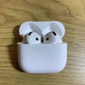 Apple AirPods 第4世代 A3058 ノイズキャンセリング付きなし