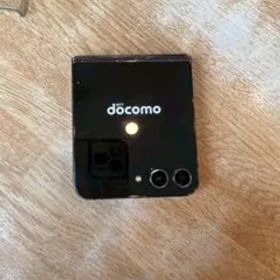 Samsung Galaxy Z Flip5 docomo 本体