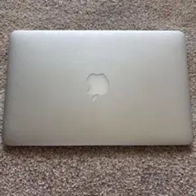 MacBook Air 11インチ 2015年モデル