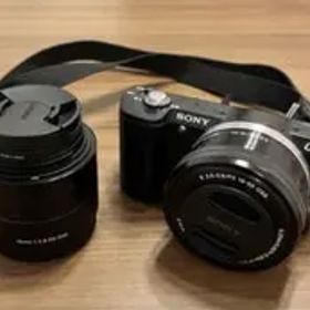 【美品】SONY α5000 ミラーレス一眼& Sigma 単焦点レンズ