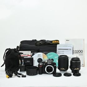 Nikon D3200 ダブルズームキット 18-55mm / 55-200mm(デジタル一眼)