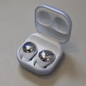 Galaxy Buds Pro（ファントムシルバー）