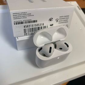 アップル(Apple)のApple AirPods 第4世代 (ヘッドフォン/イヤフォン) アップル(Apple)のApple AirPods 第4世代 (ヘッドフォン/イヤフォン)