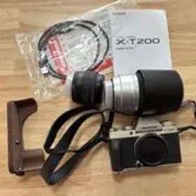 Fujifilm X-T200 ミラーレス一眼 本体