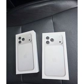 アップル(Apple)のアップル iPhone17 Pro Max 256GB シルバー 2台(スマートフォン本体) アップル(Apple)のアップル iPhone17 Pro Max 256GB シルバー 2台(スマートフォン本体)